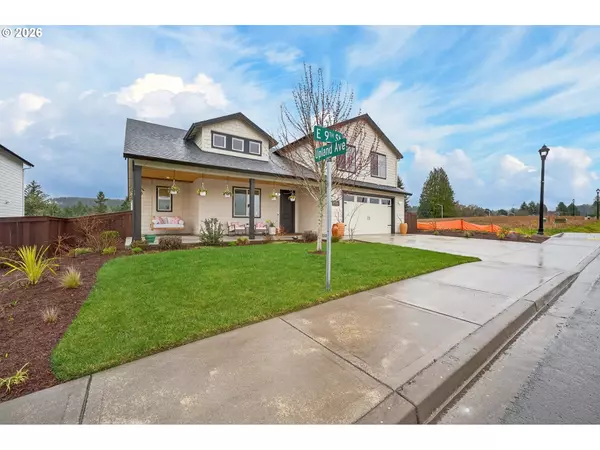 La Center, WA 98629,2031 E 9TH ST