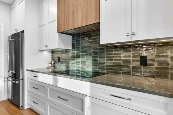 24 Napoleon Meadows WAY, Innisfail, AB T4G0N6