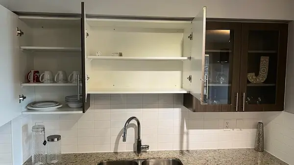 75 Norman Bethune AVE #520, Richmond Hill, ON L4B 0B6