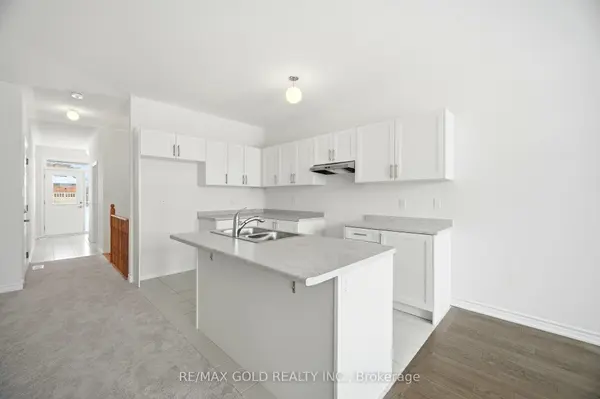 251 Wilcox DR, Clearview, ON L0M 1S0