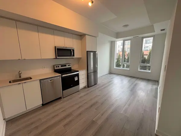 1440 Clarriage CT W #101, Milton, ON L9E 1B3