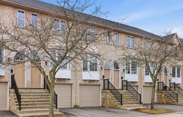 3480 Upper Middle RD #56, Burlington, ON L7M 4R7