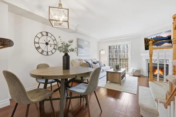 3480 Upper Middle RD #56, Burlington, ON L7M 4R7