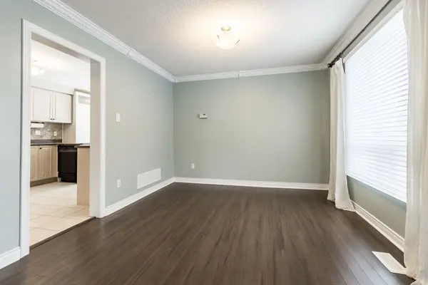 32 Pavin CRES, Caledon, ON L7E 1W9