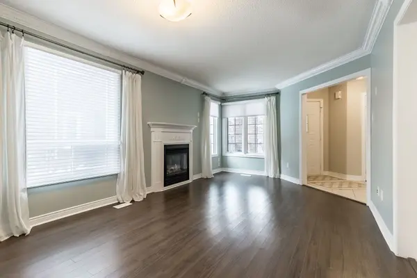 32 Pavin CRES, Caledon, ON L7E 1W9