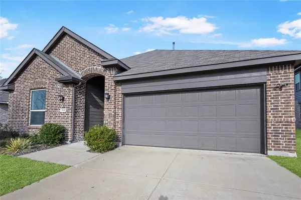 512 Mccoy Drive, Van Alstyne, TX 75495