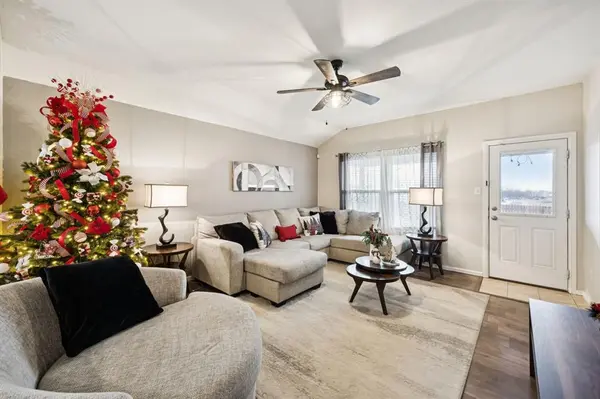 6337 Pontoon Street, Fort Worth, TX 76179