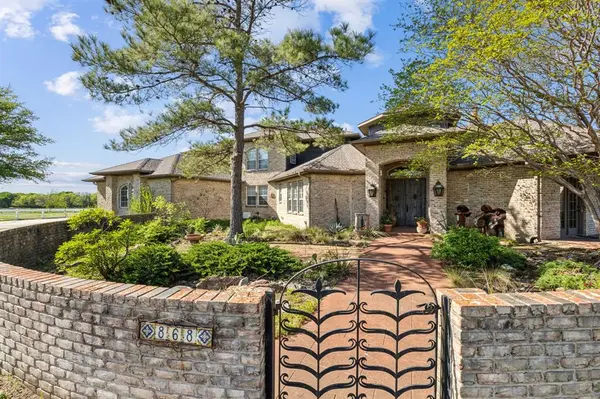 868 English Road, Rockwall, TX 75032