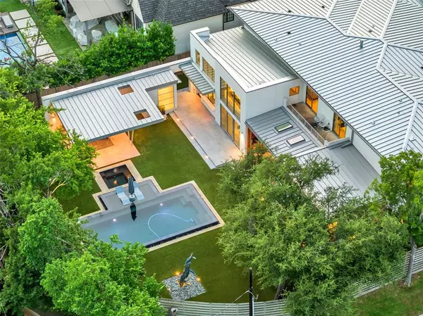 Dallas, TX 75225,6446 Prestonshire Lane