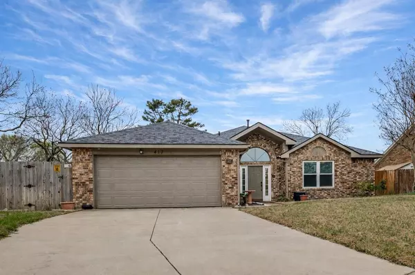 417 Hopewell Street, Grand Prairie, TX 75052