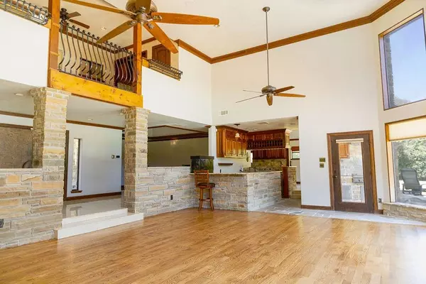 Dallas, TX 75248,5435 Bent Tree Drive