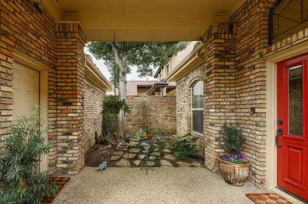 Dallas, TX 75230,11904 Forest Lakes Lane