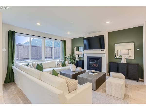 5693 SE Edward CT SE, Albany, OR 97322