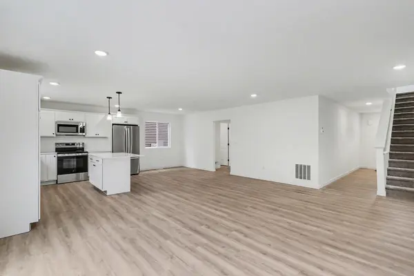 370 Sherman ST, Allegan City, MI 49010