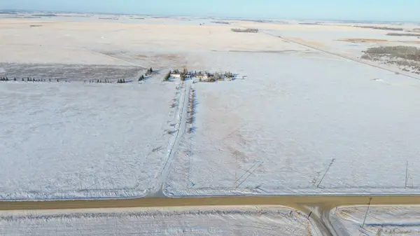 18320 TWP 39-0, Botha, AB T0C 2L0