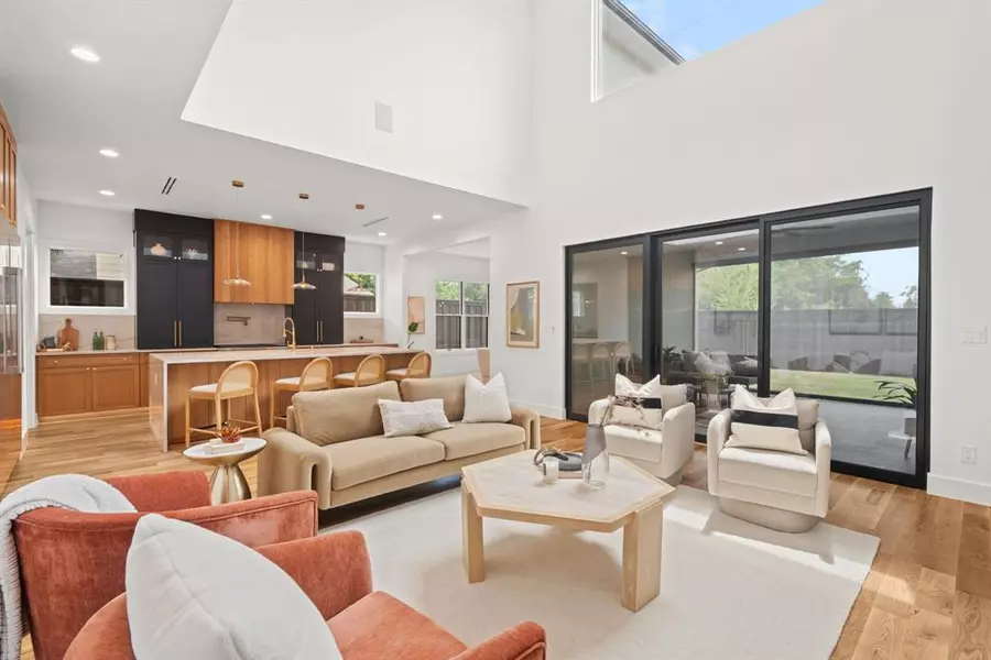 3884 Cortez Drive, Dallas, TX 75220