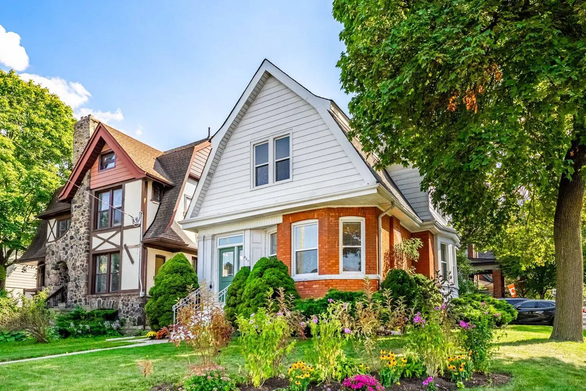 407 Aberdeen AVE, Hamilton, ON L8P 2R9