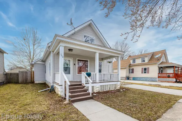 749 16th ST, Port Huron, MI 48060