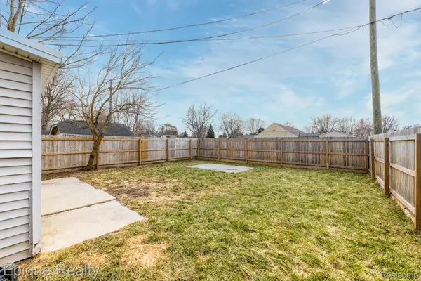 749 16th ST, Port Huron, MI 48060