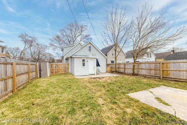 749 16th ST, Port Huron, MI 48060