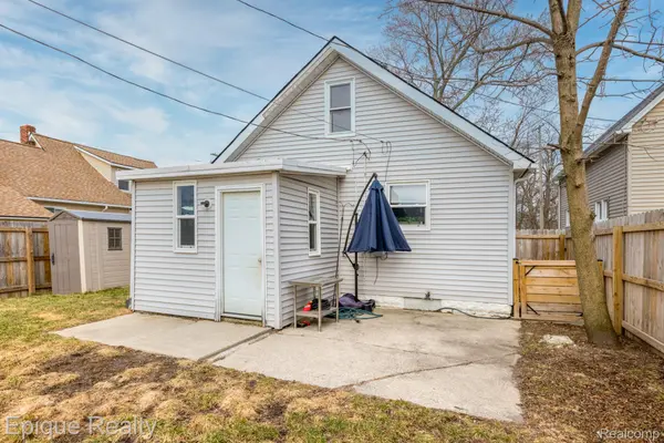 749 16th ST, Port Huron, MI 48060