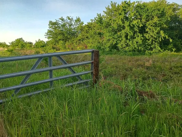 5330 I-30, Campbell, TX 75422