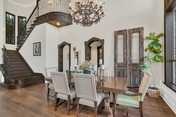 715 Winding Bend Circle, Highland Village, TX 75077