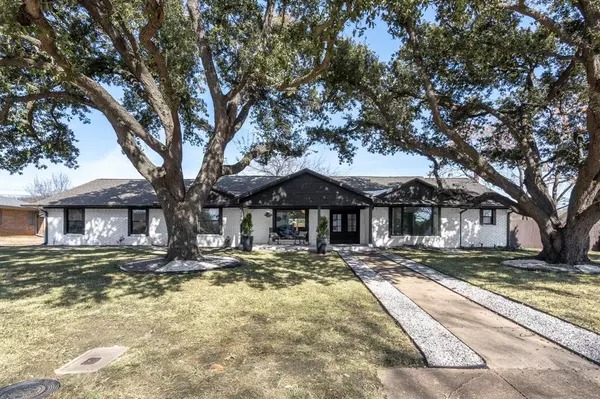 Dallas, TX 75229,3851 Goodfellow Drive