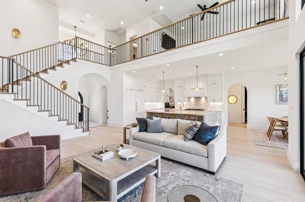 4411 Tea Olive Trail, Midlothian, TX 76065