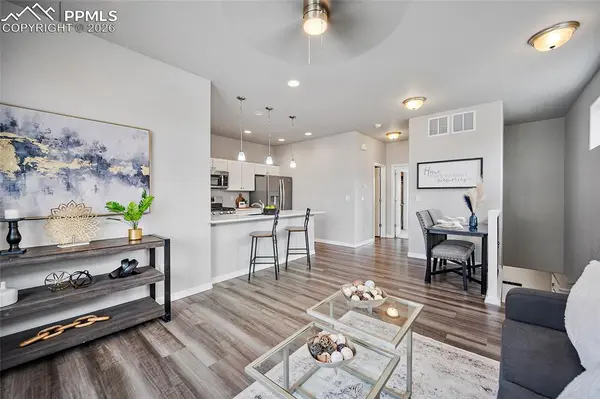 5255 Aeroglide LOOP, Colorado Springs, CO 80916