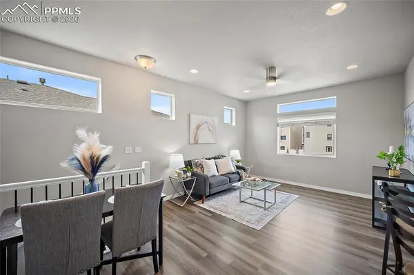 5255 Aeroglide LOOP, Colorado Springs, CO 80916