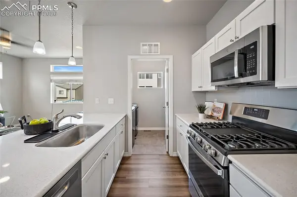 5255 Aeroglide LOOP, Colorado Springs, CO 80916