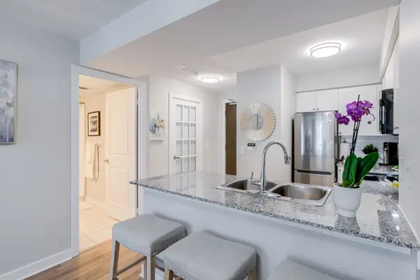 50 Lynn Williams ST #1002, Toronto C01, ON M6K 3R9