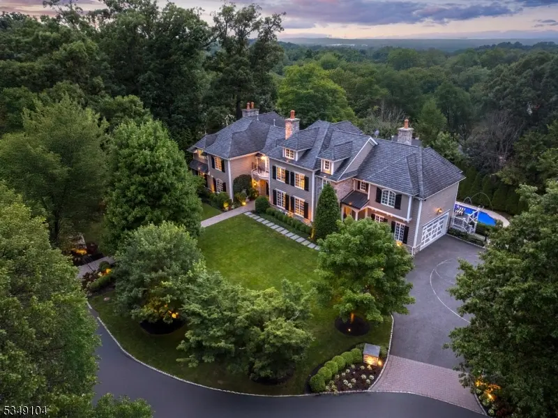 11 HAMILTON ROAD, Millburn Twp., NJ 07078