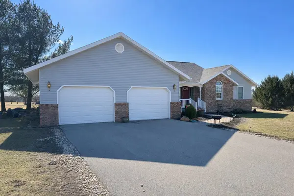 31-5 Medinah Drive, Lake Carroll, IL 61046