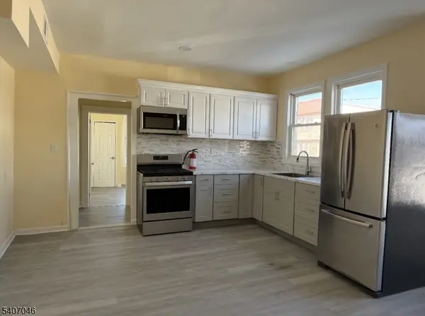 251 Clinton Pl, Newark City, NJ 07112