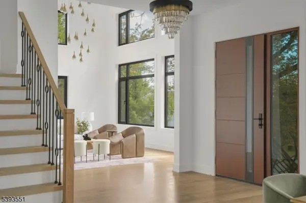 6 CAMBRIDGE DRIVE, Millburn Twp., NJ 07078