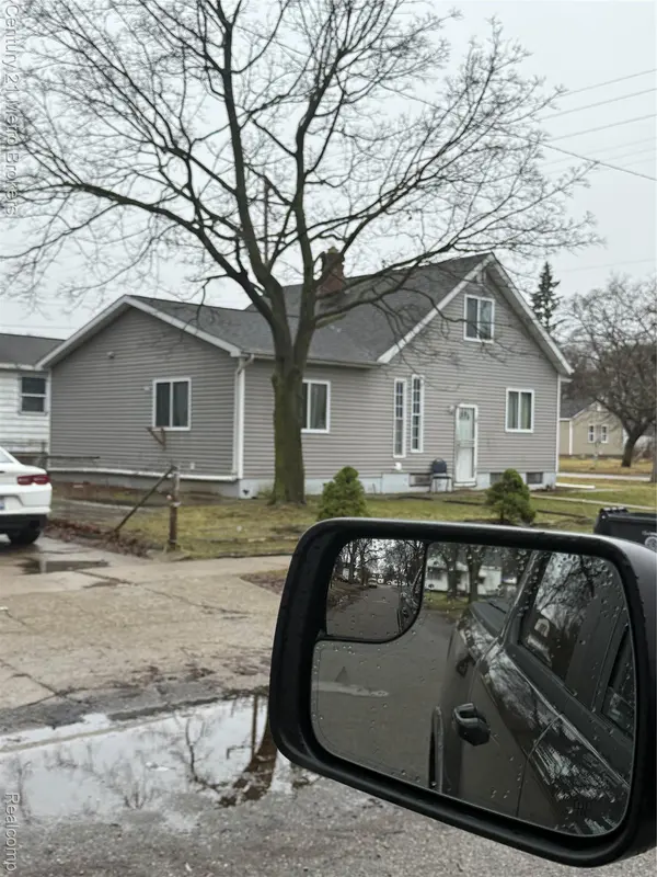 5416 Dupont ST, Flint, MI 48505