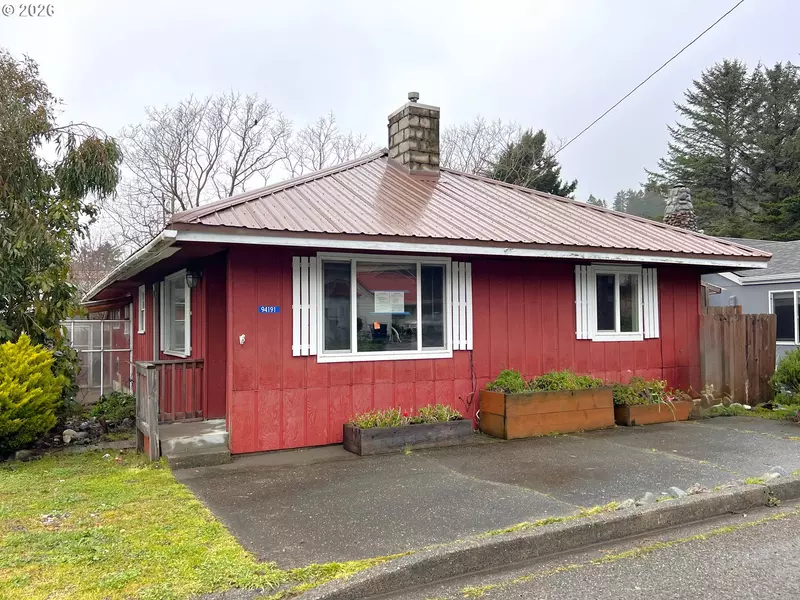 94191 TENTH ST, Gold Beach, OR 97444