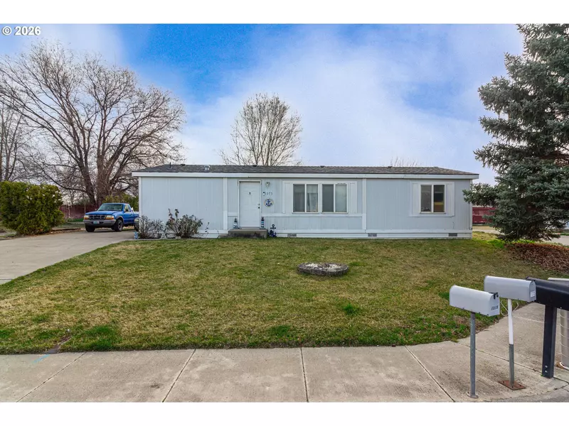 1375 SW 15th ST, Hermiston, OR 97838