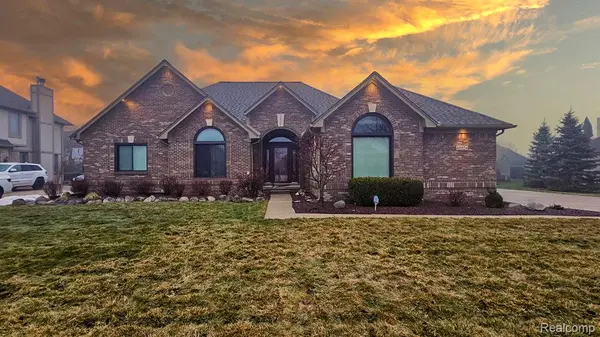 43524 Austin DR, Sterling Heights, MI 48314