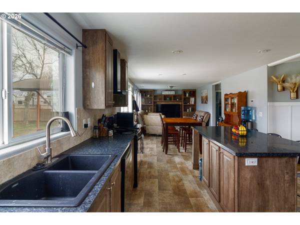 240 NW JEWELL CT, Irrigon, OR 97844