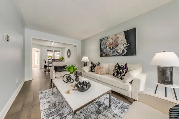 2519 Wynten WAY, Oakville, ON L6J 7K5