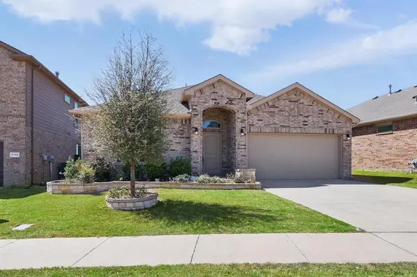 9917 Saltbrush Street, Fort Worth, TX 76177