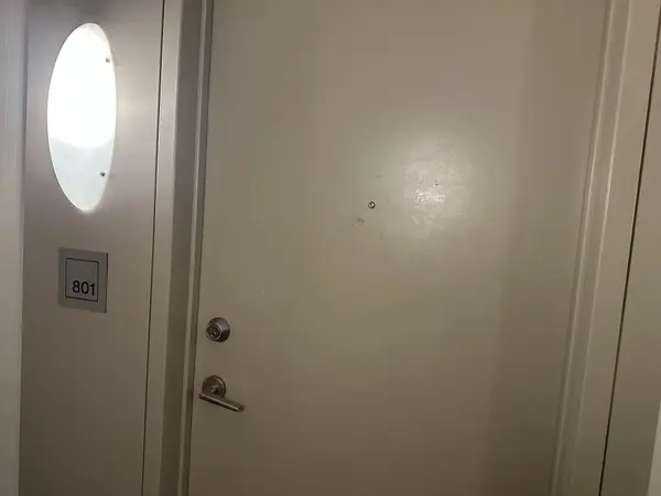 38 Lee Centre DR #801, Toronto E09, ON M1H 3J7