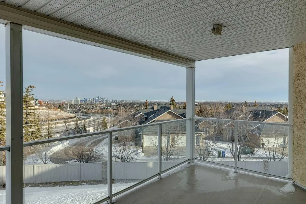 1818 Simcoe BLVD SW #1221, Calgary, AB T3H 3L9