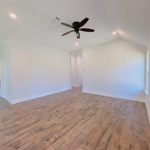 1022 Cheyenne Road, Dallas, TX 75217