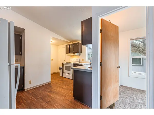 87860 TERRITORIAL RD, Veneta, OR 97487