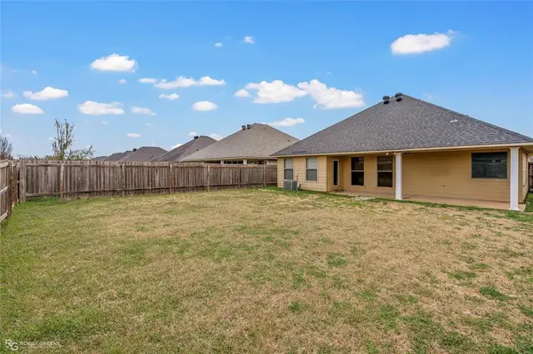 3722 Sabine Pass Drive, Bossier City, LA 71111