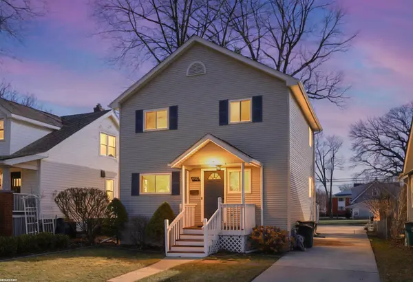 490 E CAMBOURNE DR, Ferndale, MI 48220